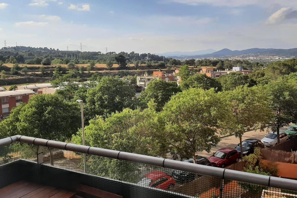 شقة Precioso Piso Barcelona Santa Coloma De Cervello المظهر الخارجي الصورة